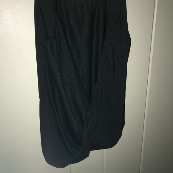 Fabletics workout tank - Picture 4 of 5